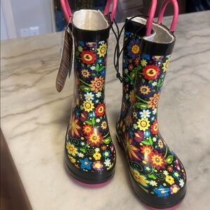 Western Chief Kids Colorful Floral Rain Boots with Pink Handles